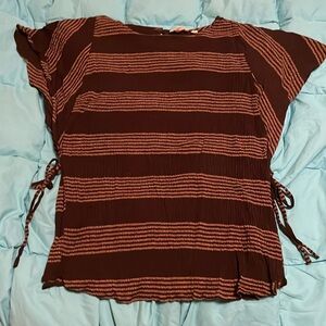 Fat Face Short Sleeved Top size 8 Black and brown.